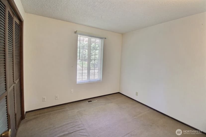 Property photo for 11634 110th Avenue Ne, Kirkland photo 10