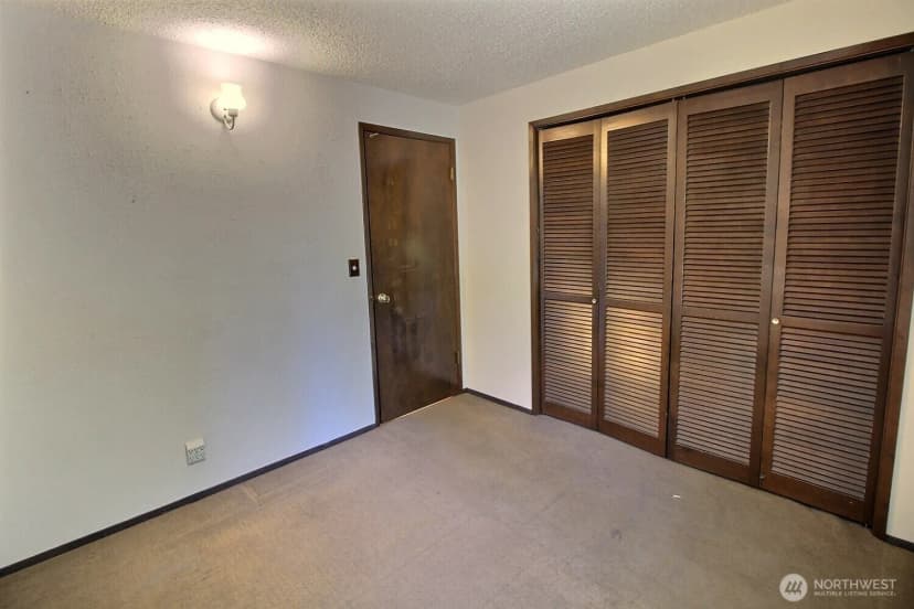 Property photo for 11634 110th Avenue Ne, Kirkland photo 11