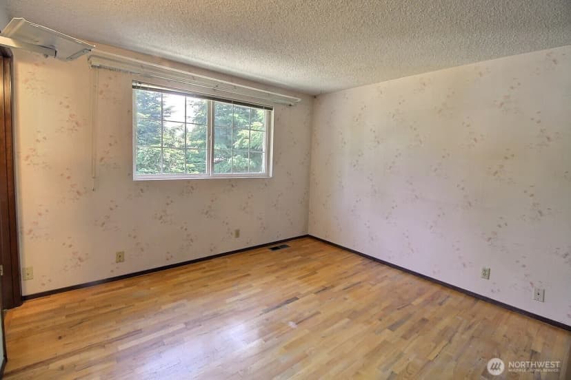 Property photo for 11634 110th Avenue Ne, Kirkland photo 16