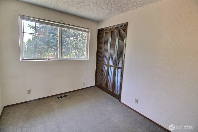 Property photo for 11634 110th Avenue Ne, Kirkland photo 9
