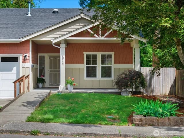 Property photo for 1818 Madison Avenue Nw, Olympia photo 2