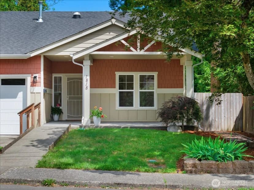 Property photo for 1818 Madison Avenue Nw, Olympia photo 2