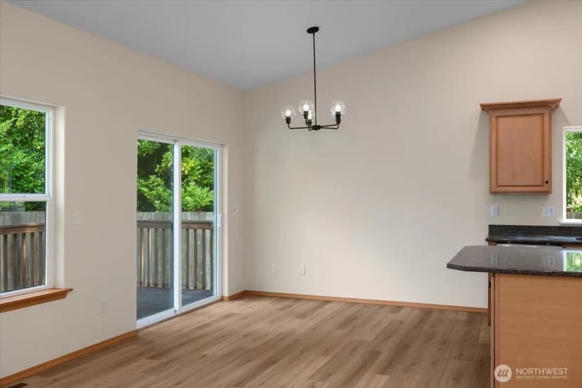 Property photo for 1818 Madison Avenue Nw, Olympia photo 15