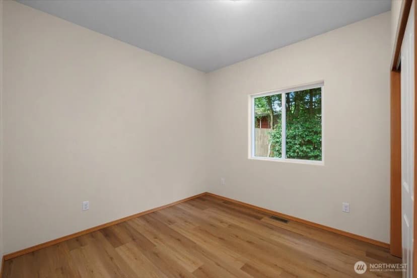 Property photo for 1818 Madison Avenue Nw, Olympia photo 24