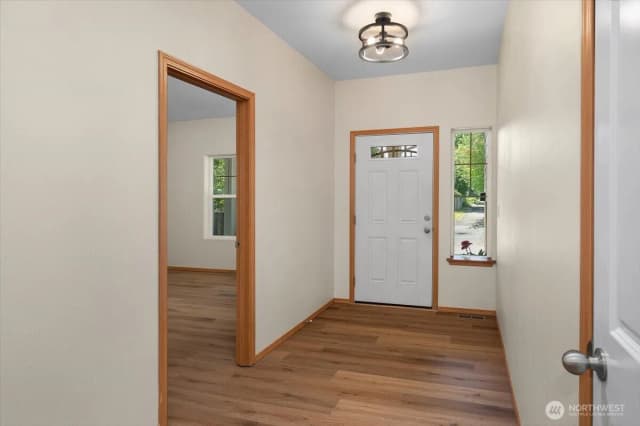 Property photo for 1818 Madison Avenue Nw, Olympia photo 5