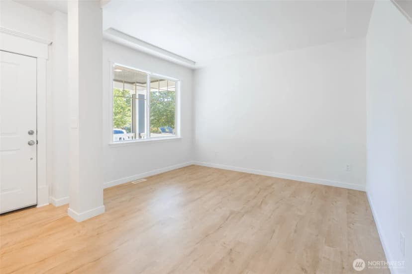 Property photo for 3218 Maplewood Circle Ne, Tacoma photo 29