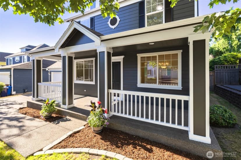 Property photo for 3218 Maplewood Circle Ne, Tacoma photo 2