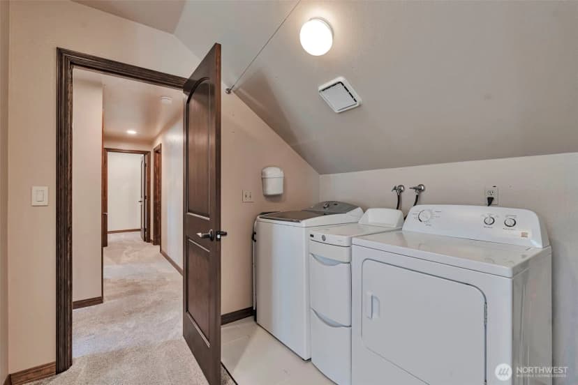 Property photo for 21522 Se 292nd Court, Kent photo 11