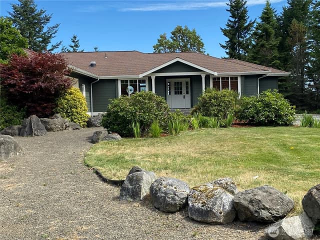 Property photo for 452 Manzanita Drive, Sequim photo 2