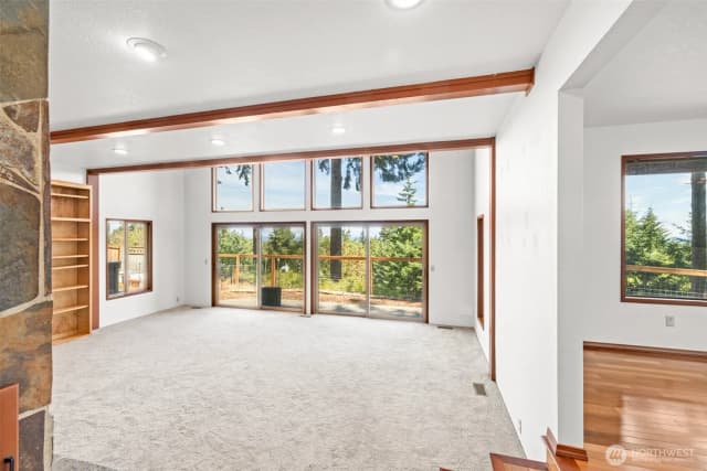 Property photo for 352 Woodland Drive, Sequim photo 2
