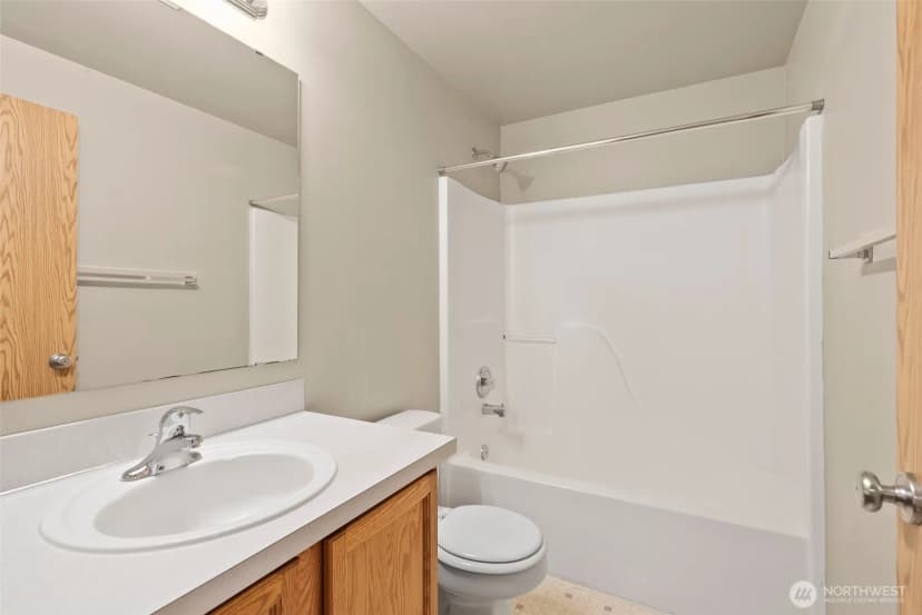 Property photo for 3005 Powder Ridge Street Se, Olympia photo 16
