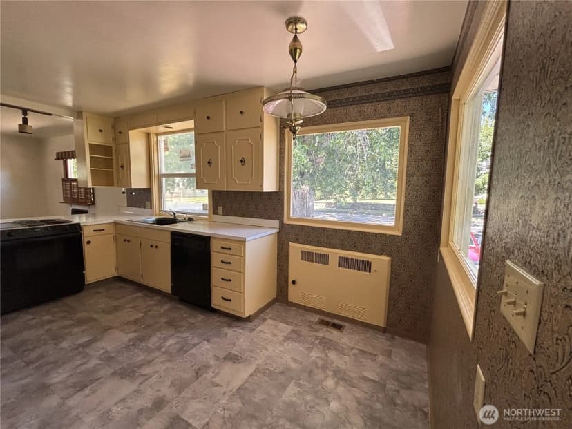 Property photo for 214 N 2nd Street, Dayton photo 11