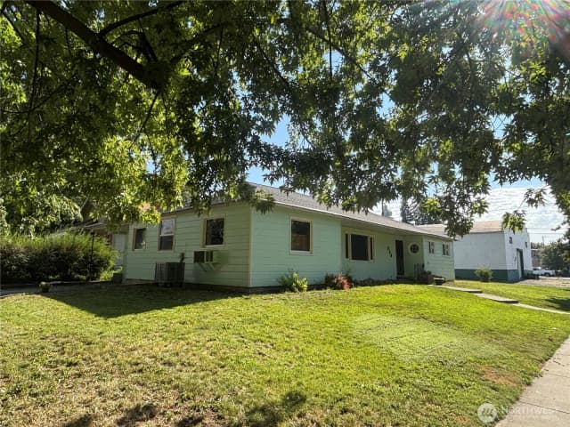 Property photo for 214 N 2nd Street, Dayton photo 5