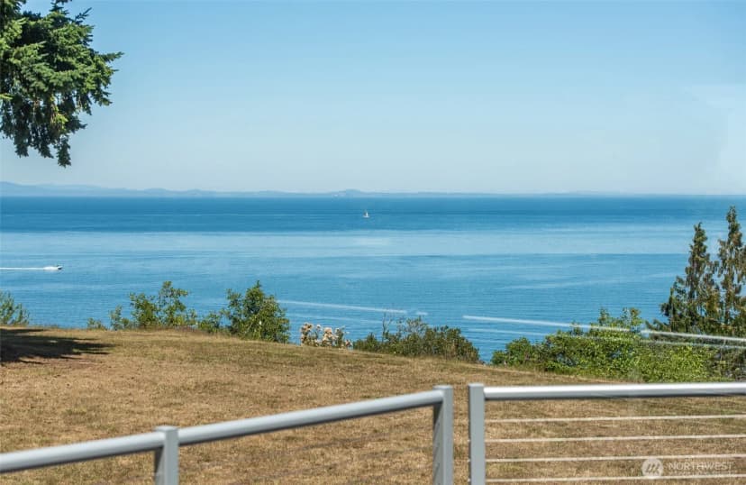 Property photo for 2641 E Bay Street, Port Angeles photo 34