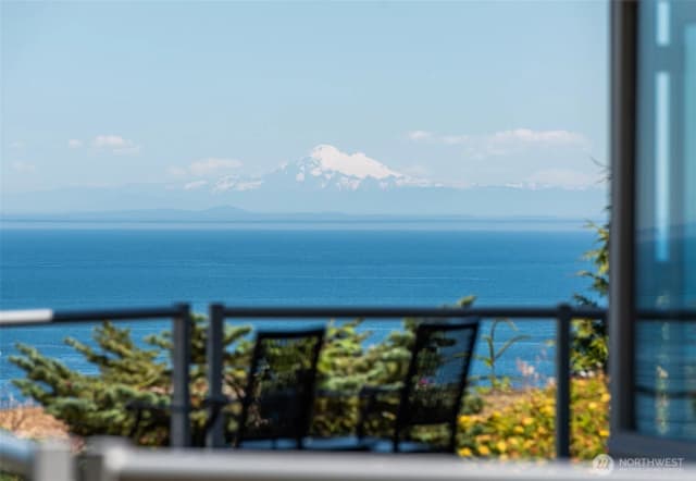 Property photo for 2641 E Bay Street, Port Angeles photo 4