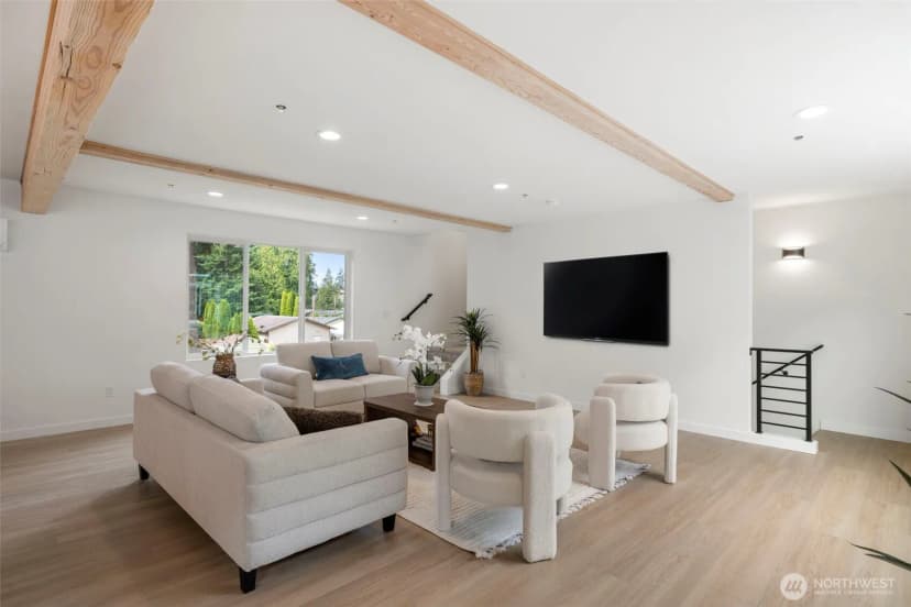 Property photo for 19505 Damson Road #c1, Lynnwood photo 7
