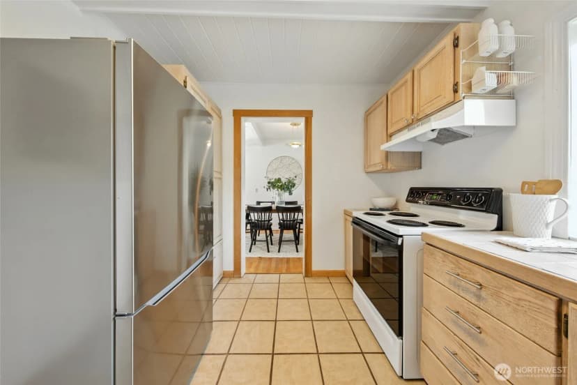 Property photo for 9809 57th Avenue S, Seattle photo 11