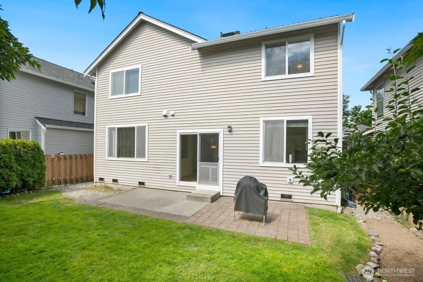 Property photo for 27370 245th Ave Se, Maple Valley photo 18