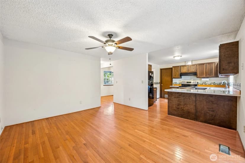Property photo for 18416 78th Avenue E, Puyallup photo 15