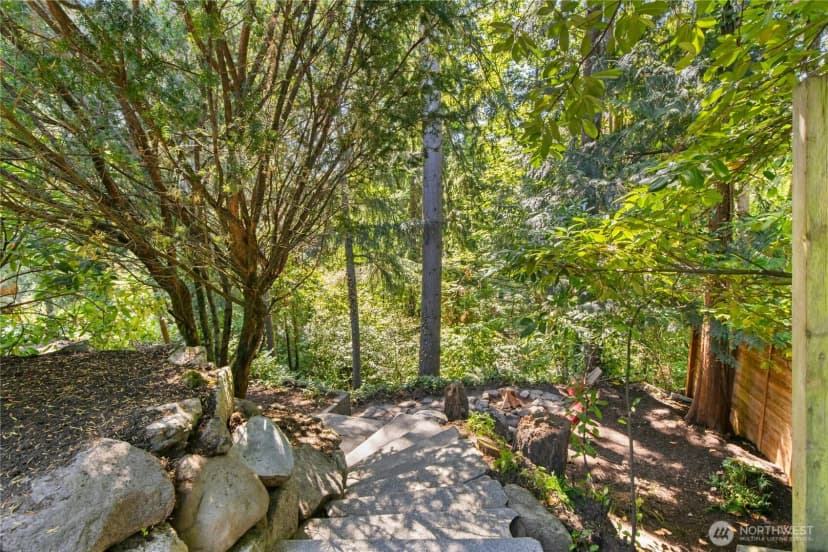 Property photo for 14517 Se 41st Lane, Bellevue photo 24