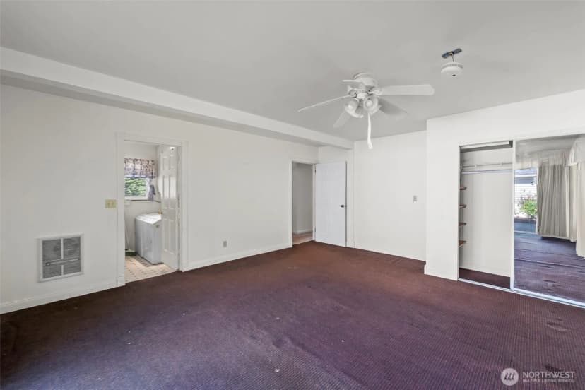 Property photo for 19312 58th Street Sw, Longbranch photo 11