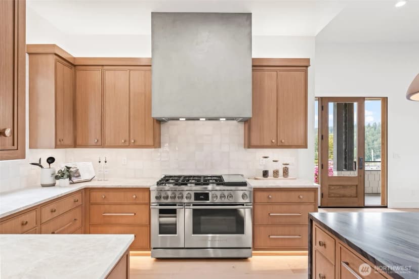 Property photo for 7402 Soundview Drive, Gig Harbor photo 10