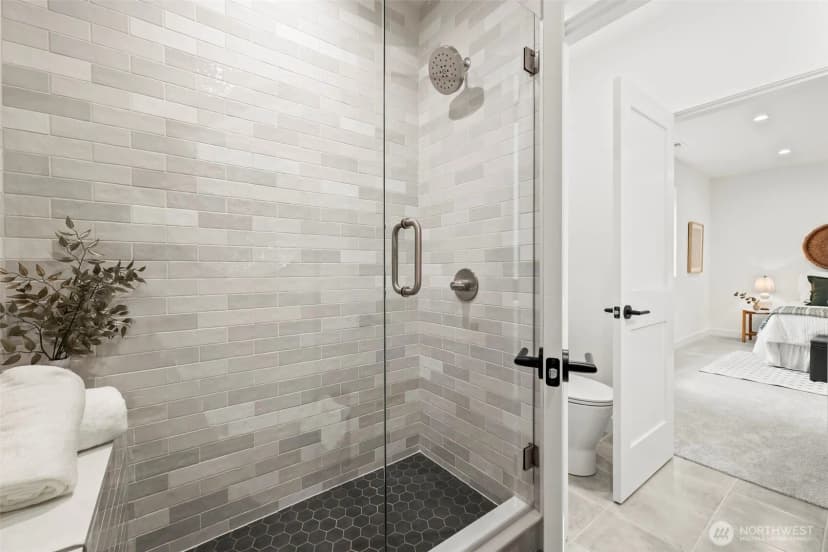 Property photo for 7402 Soundview Drive, Gig Harbor photo 28