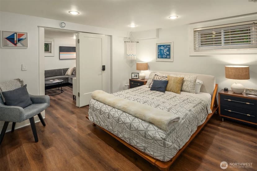 Property photo for 1600 Interlaken Place E, Seattle photo 20