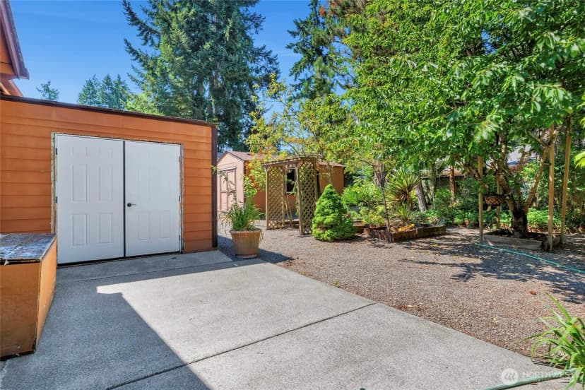 Property photo for 11402 83rd Avenue Sw, Lakewood photo 22