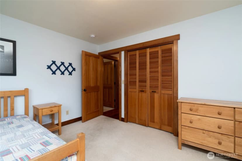 Property photo for 14450 Austin Place, Anacortes photo 12