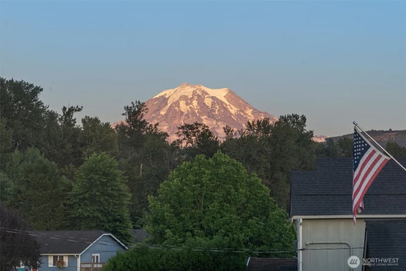 Property photo for 310 Olive Street Se, Orting photo 31