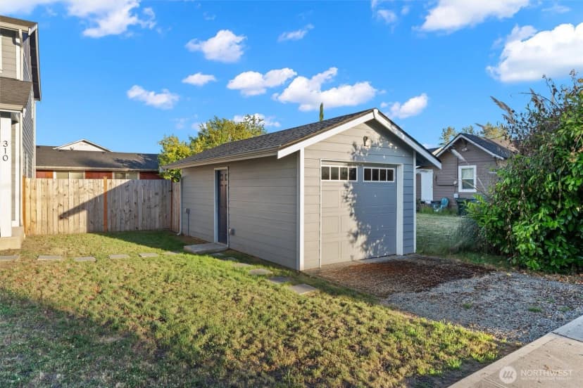 Property photo for 310 Olive Street Se, Orting photo 27