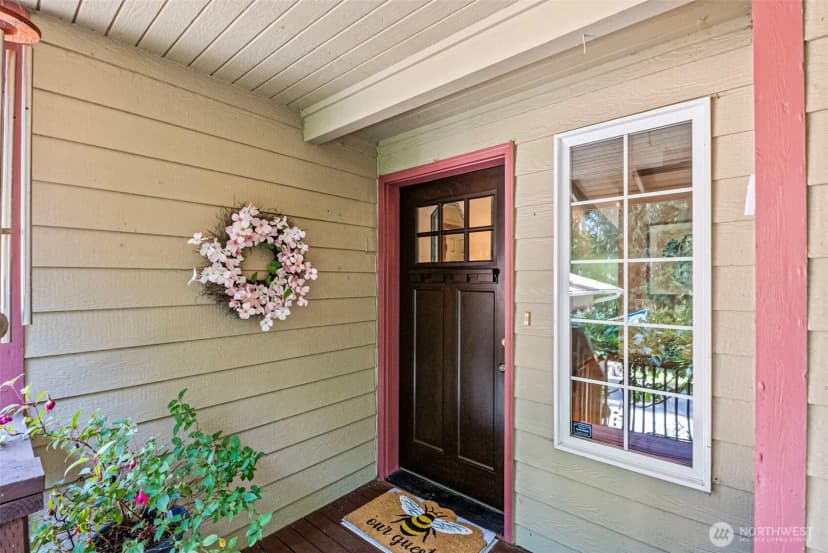 Property photo for 2929 East Bay Drive Nw, Gig Harbor photo 3