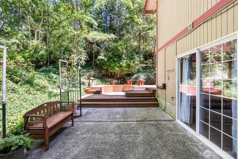 Property photo for 2929 East Bay Drive Nw, Gig Harbor photo 26