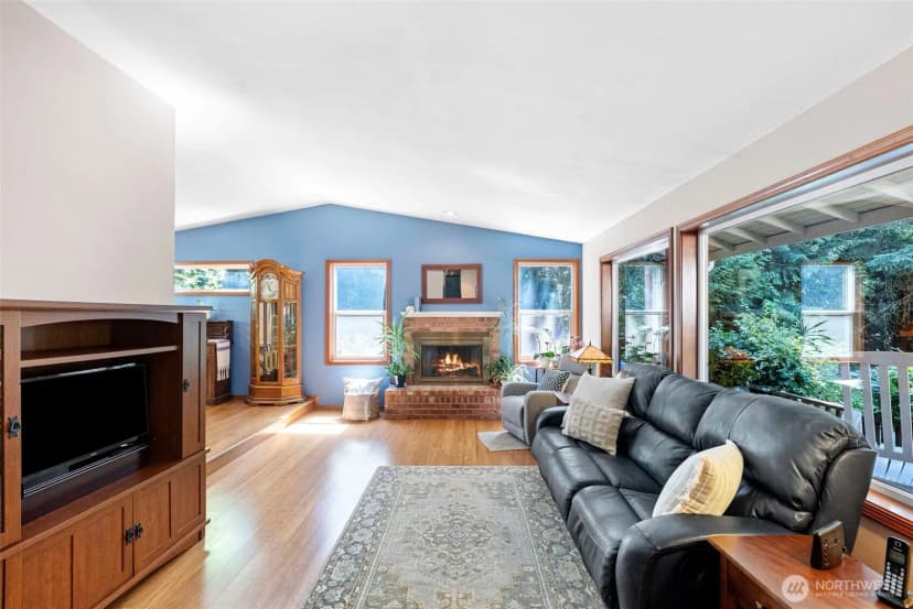 Property photo for 2929 East Bay Drive Nw, Gig Harbor photo 5