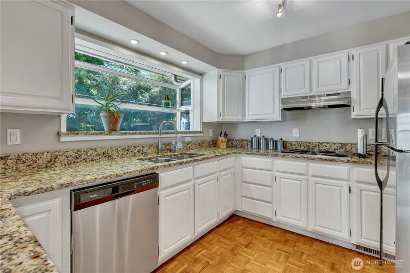 Property photo for 3738 S 189th Place, Sea Tac photo 14