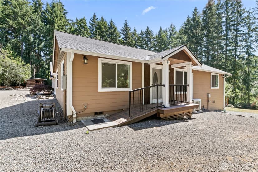 Property photo for 9829 Kooley Drive Nw, Gig Harbor photo 19