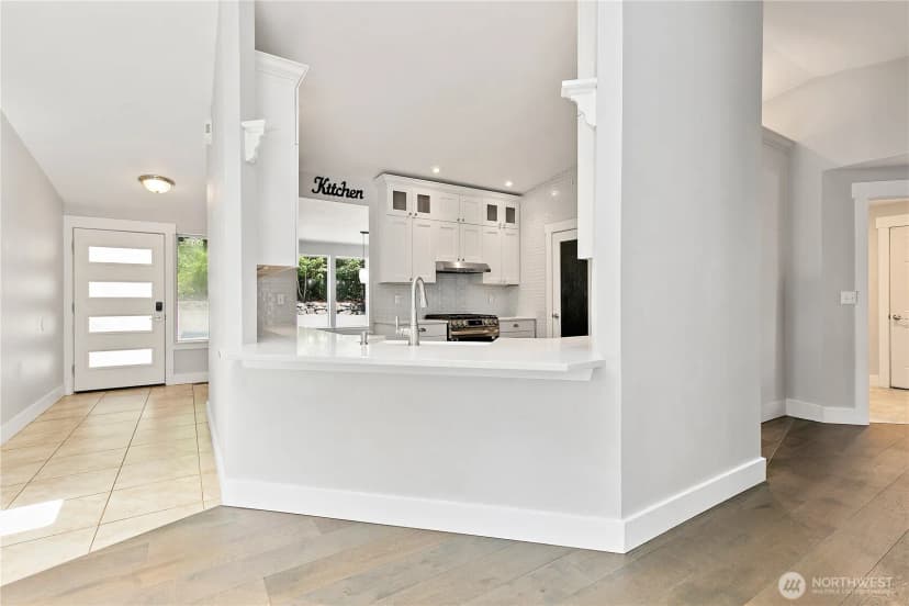 Property photo for 9829 Kooley Drive Nw, Gig Harbor photo 10