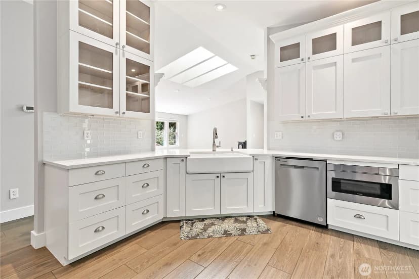 Property photo for 9829 Kooley Drive Nw, Gig Harbor photo 8