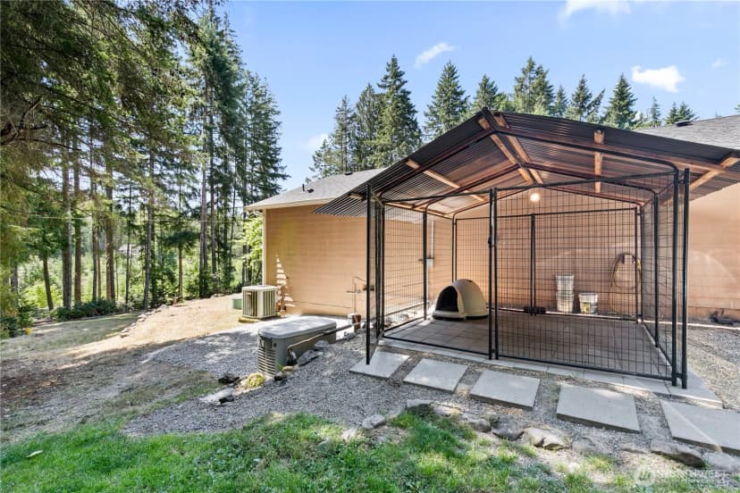 Property photo for 9829 Kooley Drive Nw, Gig Harbor photo 30