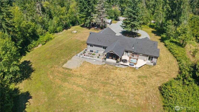 Property photo for 15208 250th Street E, Graham photo 30