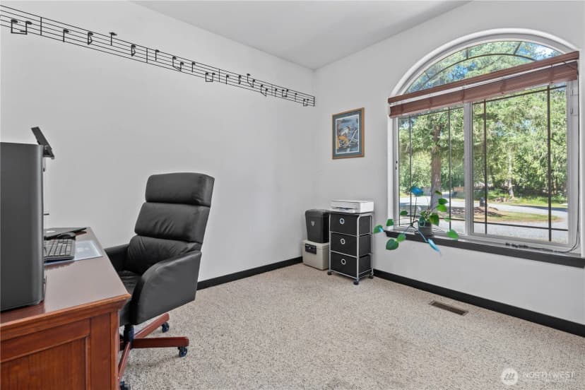 Property photo for 15208 250th Street E, Graham photo 15