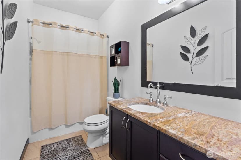 Property photo for 15208 250th Street E, Graham photo 14