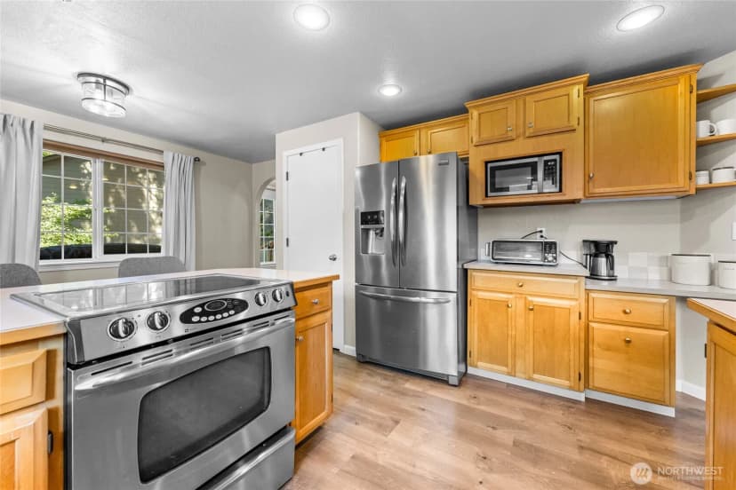 Property photo for 7605 38th Court Se, Lacey photo 11