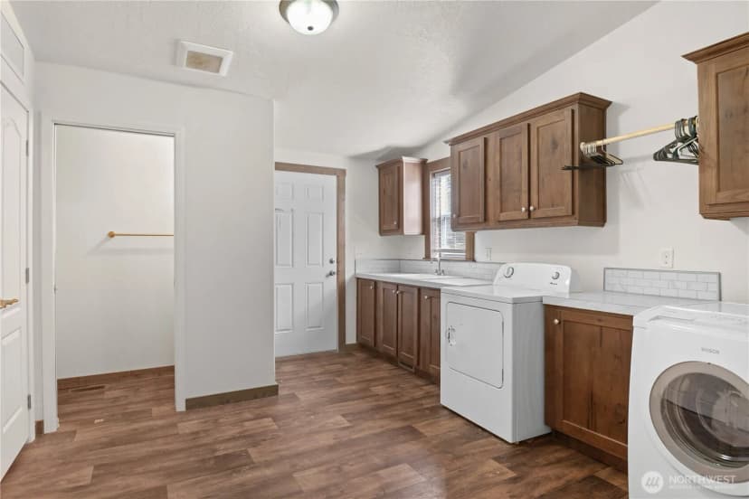 Property photo for 270 Autumn Hills Road, Kelso photo 27