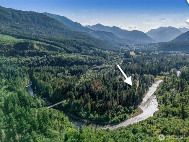 Property photo for 76011 Ne 123rd Street, Skykomish