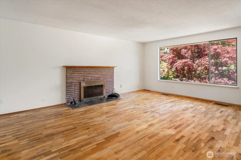 Property photo for 3015 Sw 105th Street, Seattle photo 10