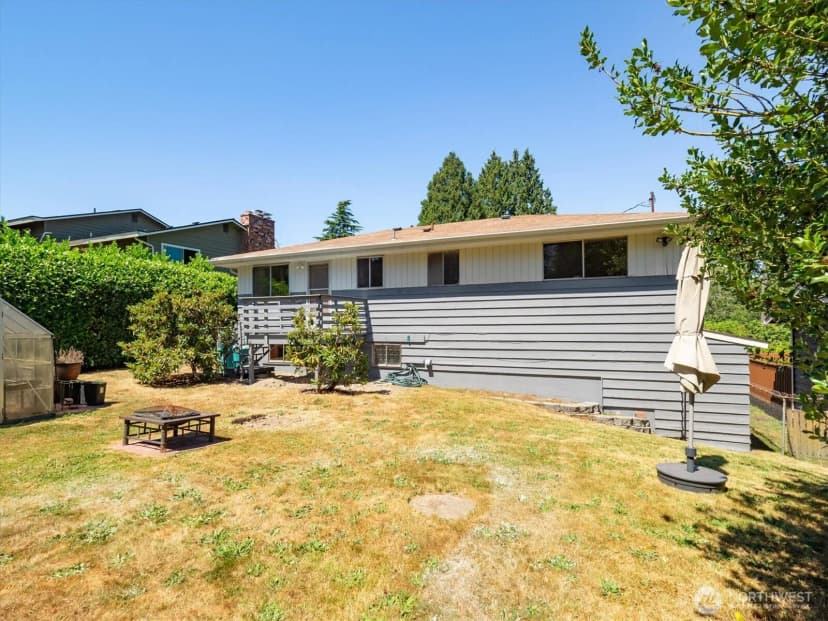 Property photo for 3015 Sw 105th Street, Seattle photo 29
