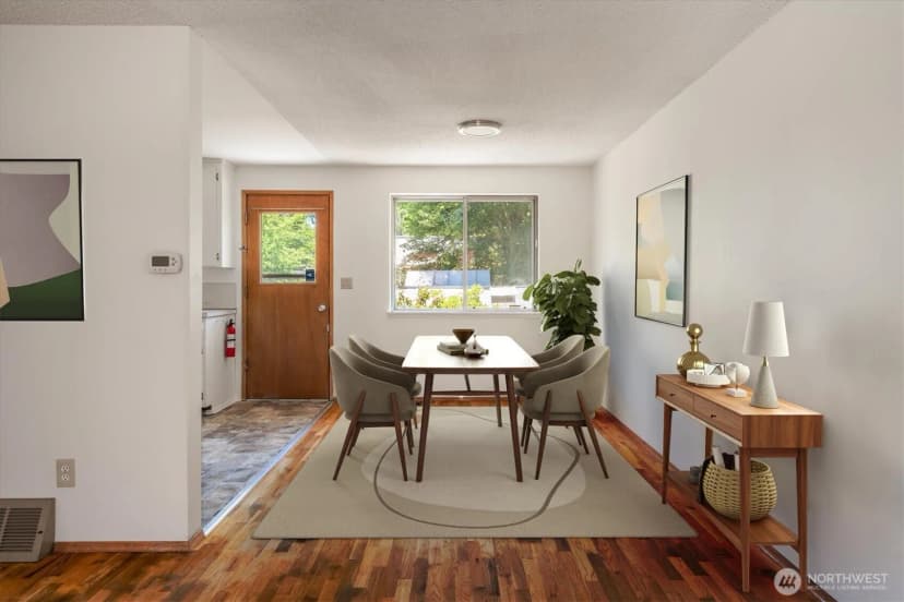 Property photo for 3015 Sw 105th Street, Seattle photo 6