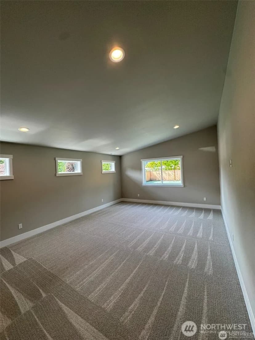 Property photo for 404 Trail Street, Darrington photo 4
